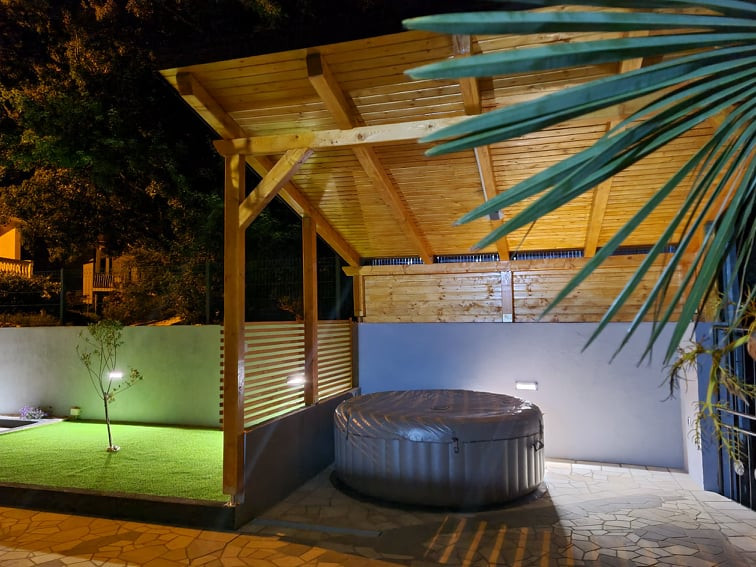 Vega Lux Apartment - Apartment with jacuzzi near the sea, Vega Lux Apartment Jadranovo